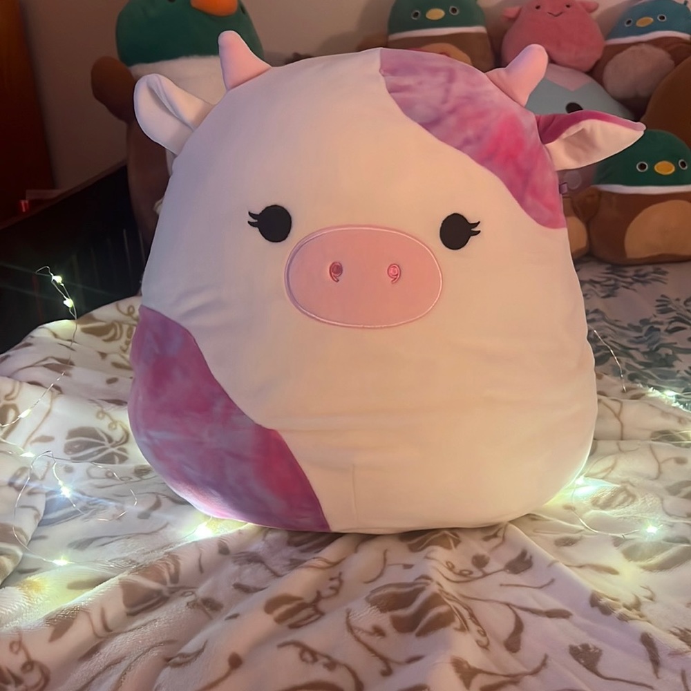NWOT 14” Kalina the pink Cow Squishmallow